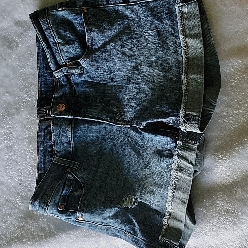 Celebrity Pink denim shorts size 5/27